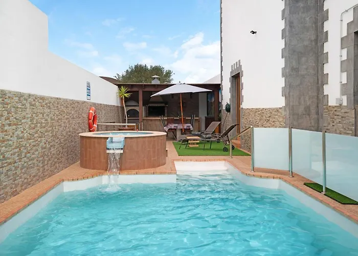 Casa Barriguita Tatil Evi Yaiza (Lanzarote)